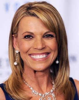 Vanna White Measurements Height Weight Bra Size Age Body。